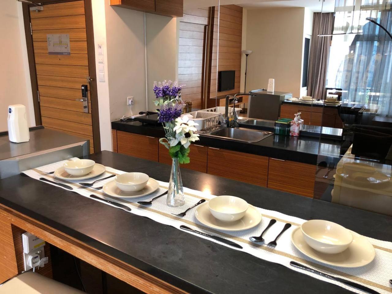 קואלה לומפור Backpackers Cozy Apartment Kl Sentral מראה חיצוני תמונה